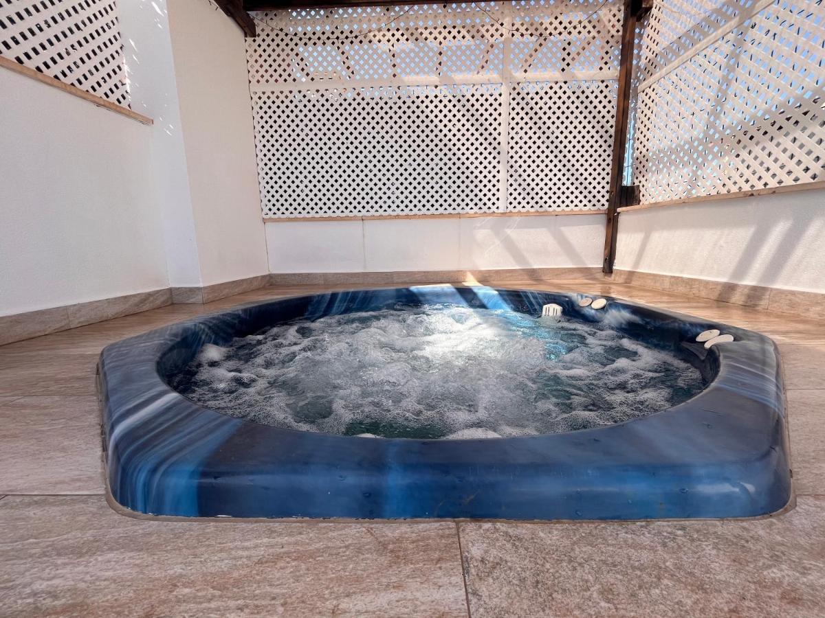 Atico Helena Con Solarium Y Jacuzzi Privado En Laguna Beach Вера Екстериор снимка